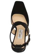 'Gian' pumps